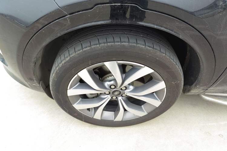 Used Land Rover Discovery Sport 2024 Luxury Custom Edition