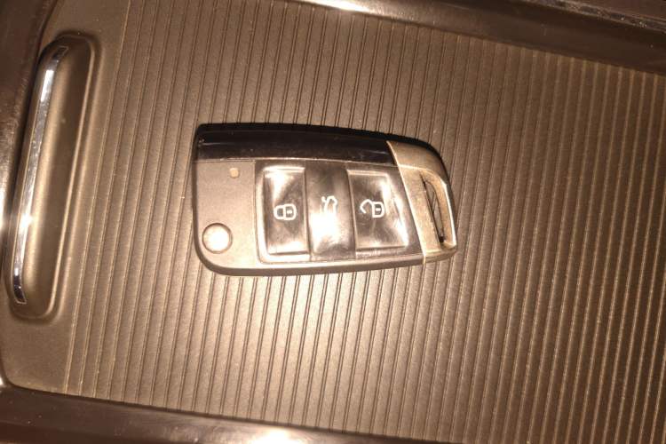 Used Volkswagen Passat 2017 280TSI DSG Luxury Edition
