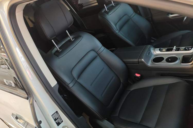 Used GAC Trumpchi Trumpchi E8 2024 Honor Series 2.0L Honor Edition