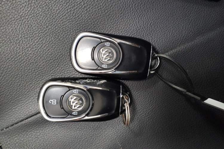 Used Buick GL6 2018 18T 6-Seater Prestige Model