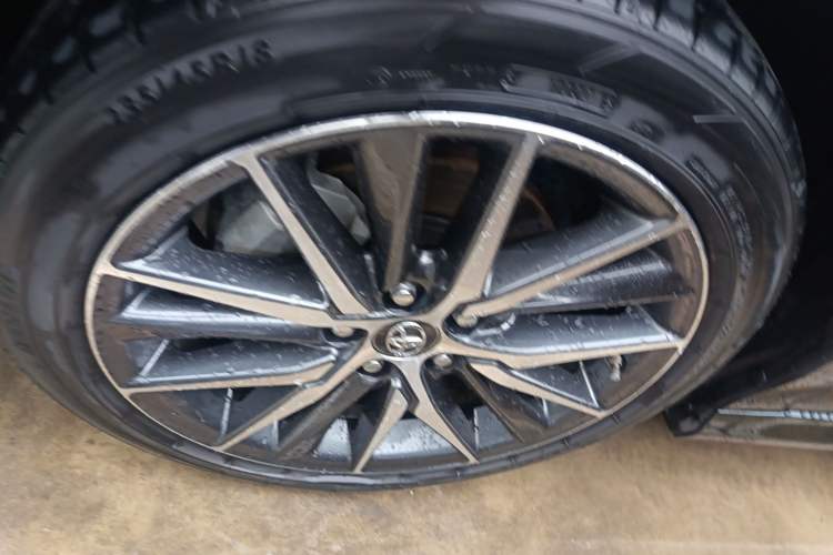 Used Toyota Camry 2021 2.5G Luxury Edition
