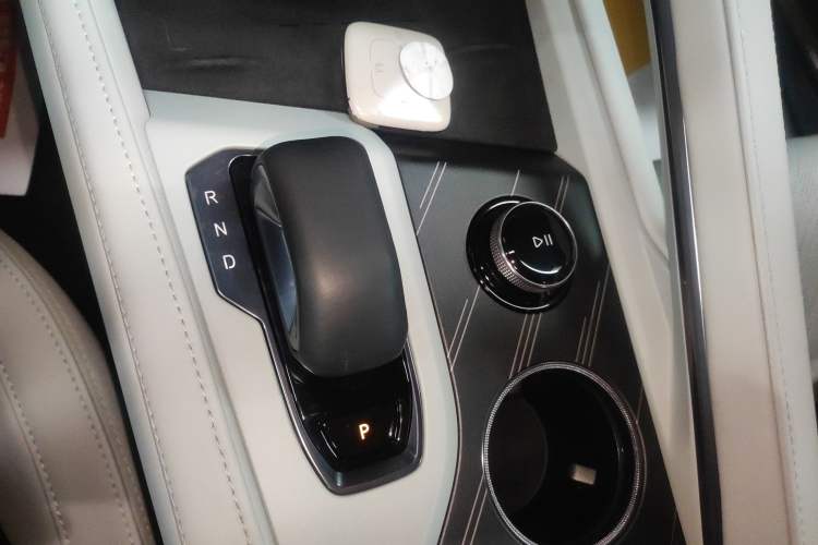 Used Zeekr 001 2024 WE Edition 100 kWh Rear-Drive
