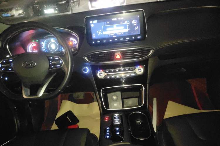 Used Hyundai Santa Fe 2020 380 TGDi Automatic Two-Wheel Drive GLS Luxury Edition