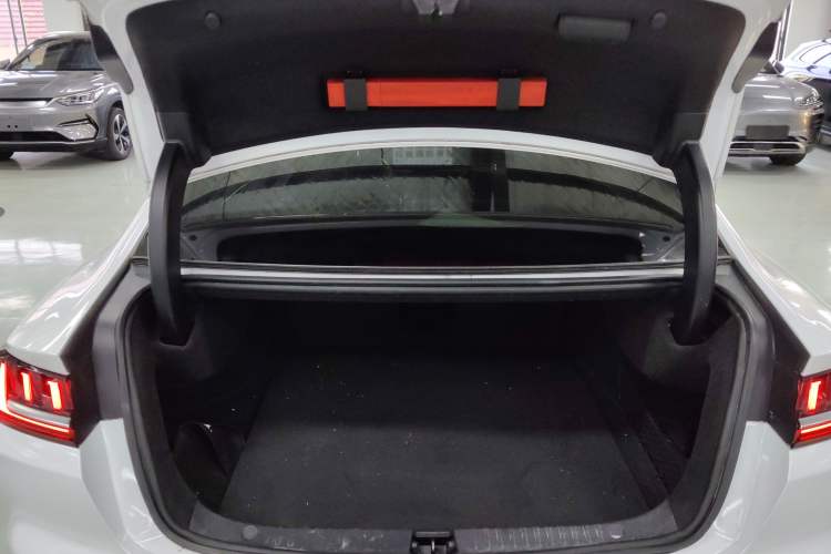 Used BYD Han 2020 EV Four-Wheel Drive High-Performance Flagship Model
