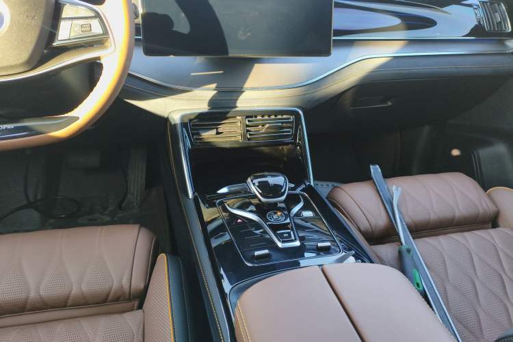 Used BYD Tang New Energy 2021 DM 2.0T Four-Wheel Drive High-Performance Flagship Model