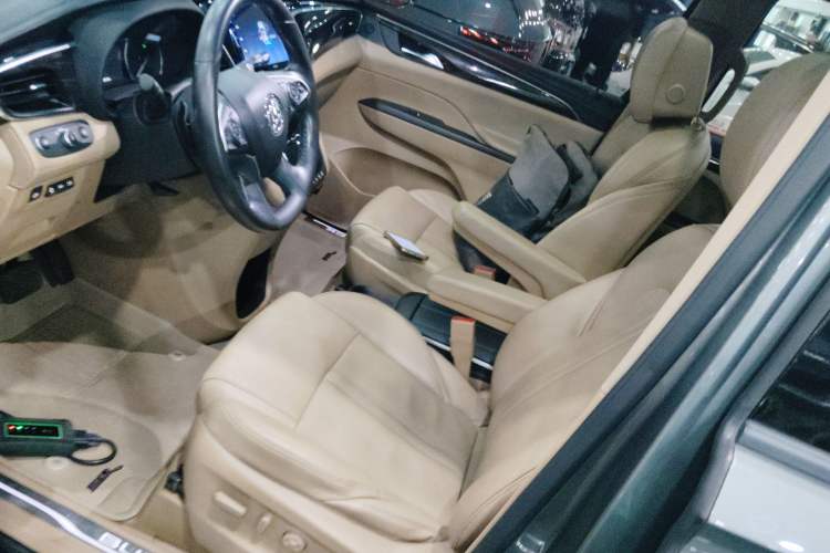 Used Buick GL8 2018 ES 28T Flagship Model China VI Standard
