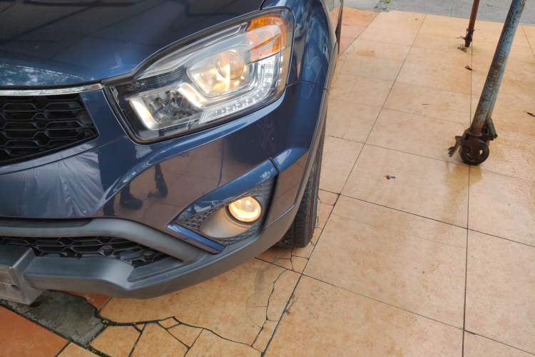 Used SsangYong Korando 2014 2.0L Gasoline 4x4 Automatic Luxury Navigation Edition
