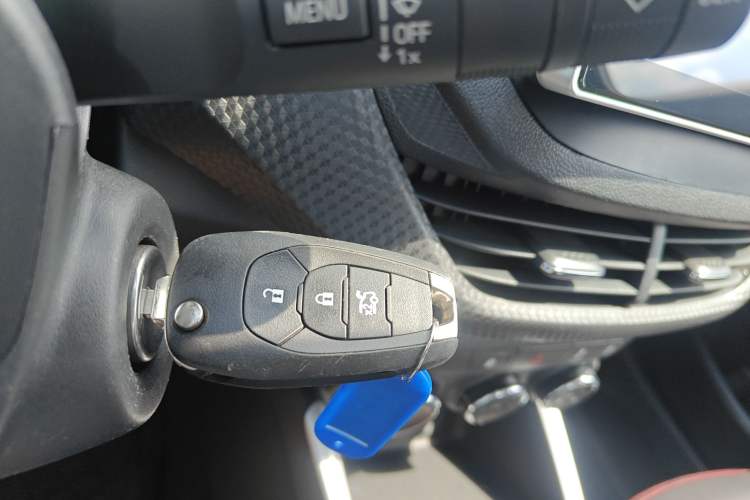 Used Chevrolet Cavalier 2022 325T Automatic Enjoyment Edition