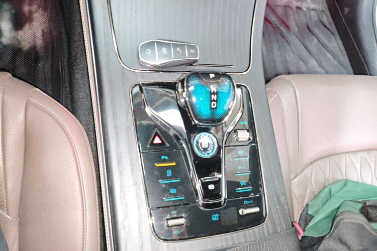 Used BYD Han 2023 DM-i Champion Edition 121KM Prestige Model
