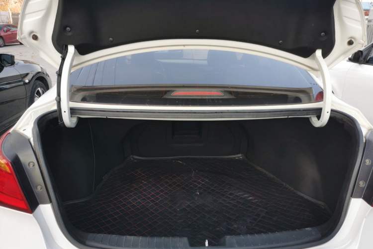 Used Hyundai Mistra 2016 1.8L Automatic Smart GLS
