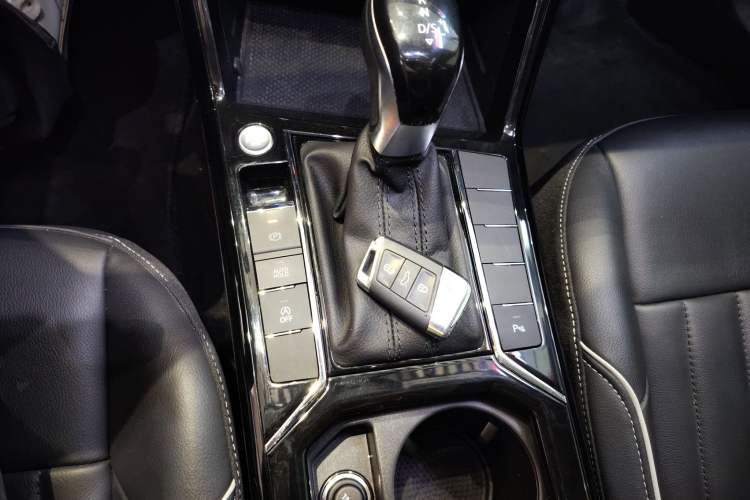 Used Volkswagen Passat 2023 330TSI Starry Elite Edition
