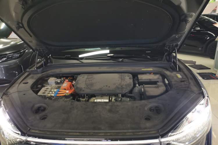 Used Hima AITO M9 2024 Range-Extended Ultra Version 52 kWh 5-Seater Model
