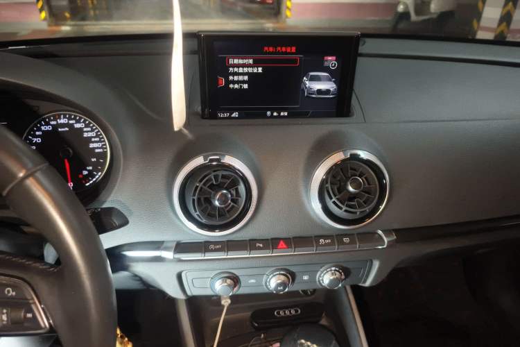 Used Audi A3 2017 Limousine 35 TFSI Fashion Model