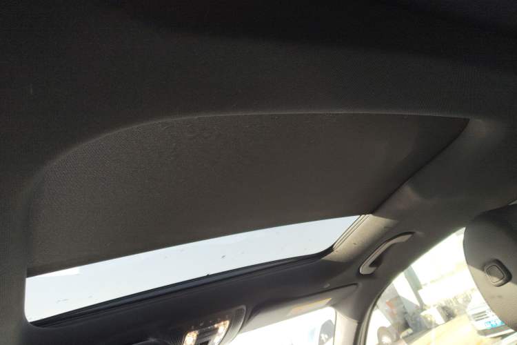 Used Mercedes-Benz GLB 2023 GLB 220 Fashion Model