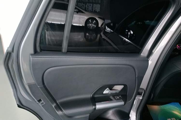 Used Mercedes-Benz EQA 2023 EQA 260
