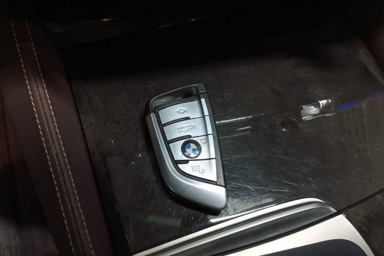 Used BMW 5 Series 2021 525Li Luxury Package