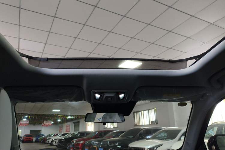 Used Changan UNI-Z 2025 1.5T Premium Edition
