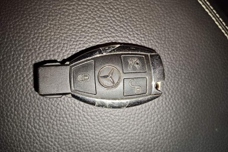 Used Mercedes-Benz R-Class 2017 R 400 4MATIC Exclusive Edition