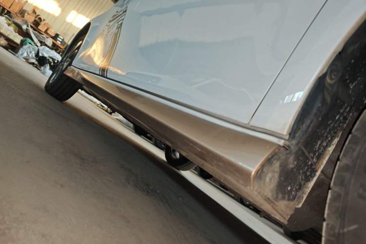 Used ORA White Cat 2022 Xiaoyue Mao Edition 360 km Luxury Model Lithium NMC
