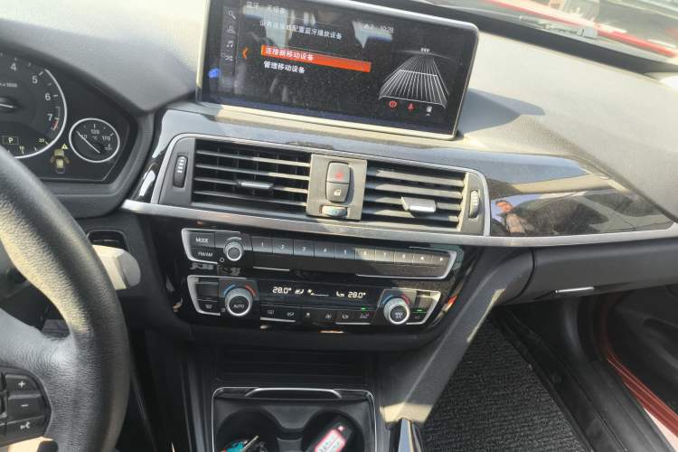 Used BMW 3 Series GT 2018 320i Sport Edition
