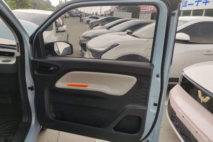 Used Wuling Hongguang MINIEV 2020 Enjoyment Model Lithium Iron Phosphate
