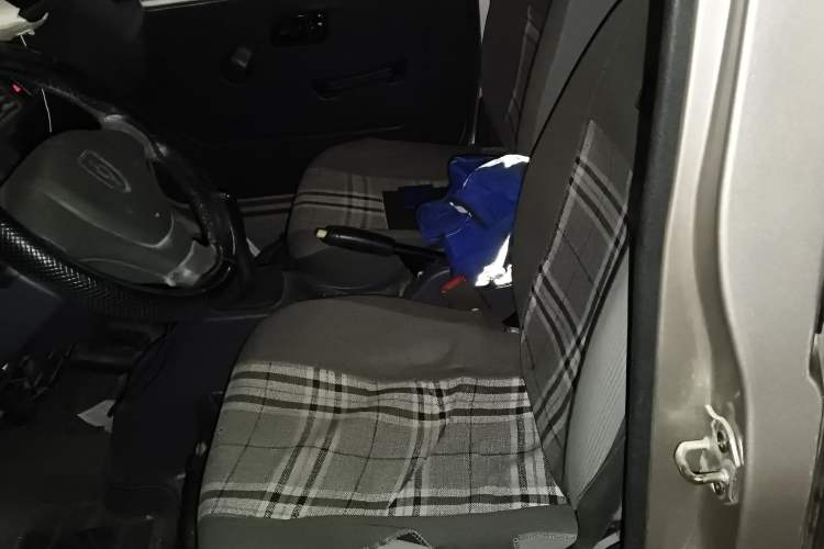 Used Jinbei Hiace X30 2021 1.5L Standard Version Air-Conditioning-Free Bus China VI Emission Standard SWC15M
