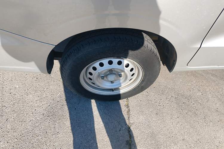 Used Wuling Hongguang V 2021 1.5L Jingqu Version LAR
