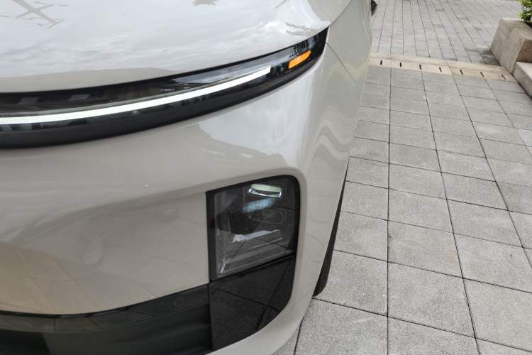 Used Li Auto L6 2024 PRO Model
