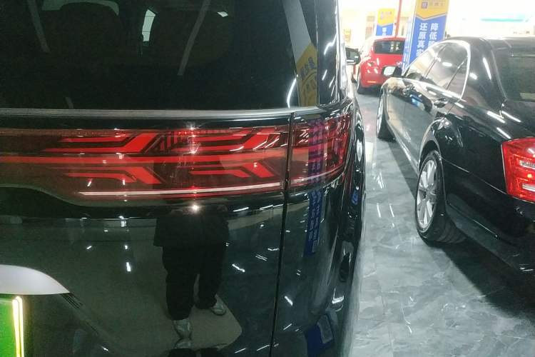 Used Denza D9 2024 DM-i 980 Four-Wheel Drive Prestige Model