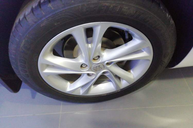 Used Buick Regal 2024 25T Deluxe Edition