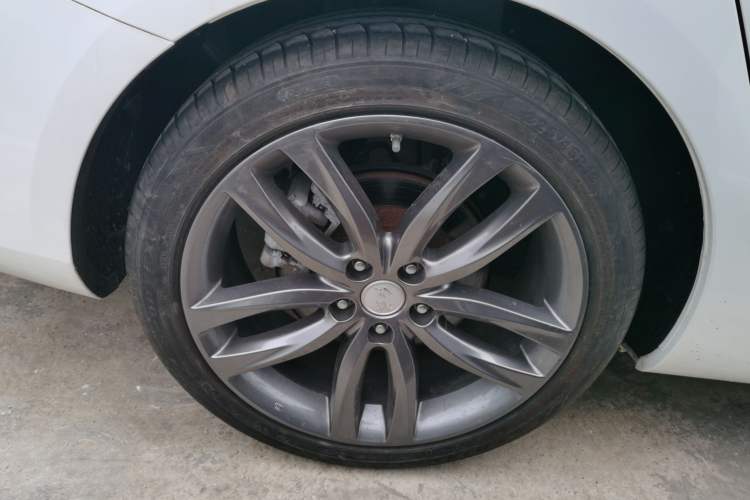 Used Hongqi H5 2018 30TD Smart Connect Dynamic Edition