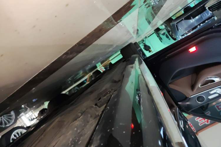 Used Mercedes-Benz E-Class New Energy 2023 E 350 e L Plug-in Hybrid Sports Sedan