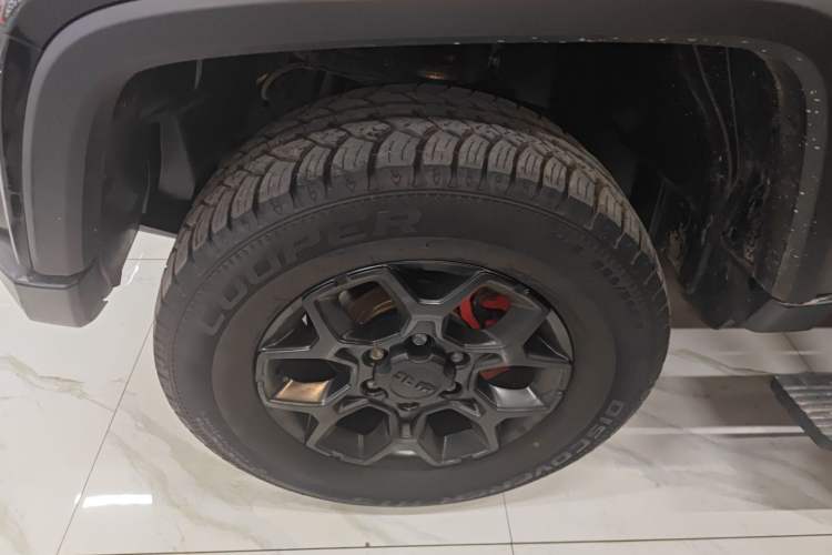 Used BAIC Off-Road BJ40 2021 2.0D Automatic Four-Wheel Drive Blade Hero Edition Pioneer Model