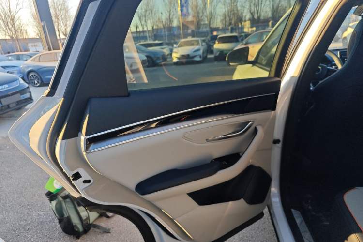 Used BYD Song PLUS New Energy 2021 EV Flagship Model
