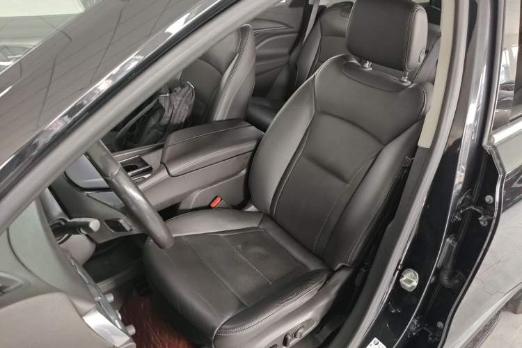 Used Buick Enclave 2020 28T Four-Wheel Drive Prestige Version
