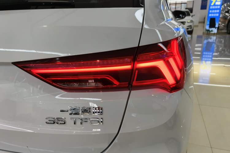 Used Audi Q3 2019 35 TFSI Advanced Style Edition
