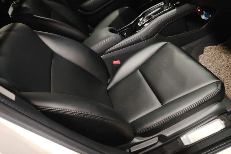 Used Honda Vezel 2019 220 TURBO CVT Elite Edition China VI