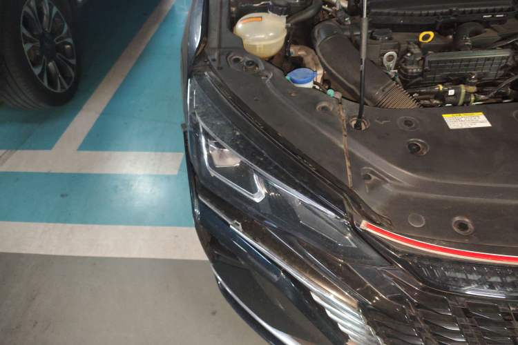 Used Dongfeng Aeolus Yixuan MAX 2022 1.5T Super Stylish Trendsetter Edition
