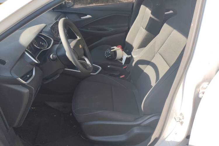 Used Chevrolet Cavalier 2020 325T Automatic Enjoyment Edition