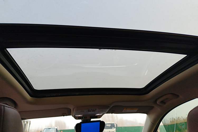 Used Buick Envision 2014 28T Four-Wheel Drive Elite Model
