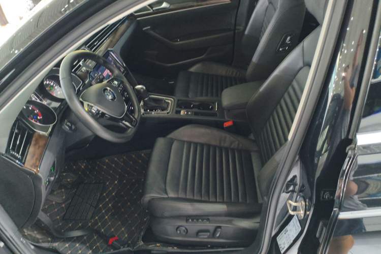 Used Volkswagen Magotan 2019 330TSI DSG Luxury Version China VI Standard
