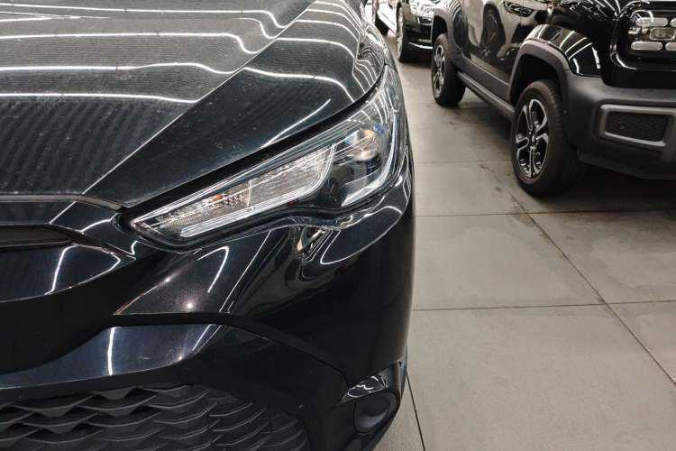 Used Toyota FRONTLANDER 2023 2.0L CVT Leading Edition
