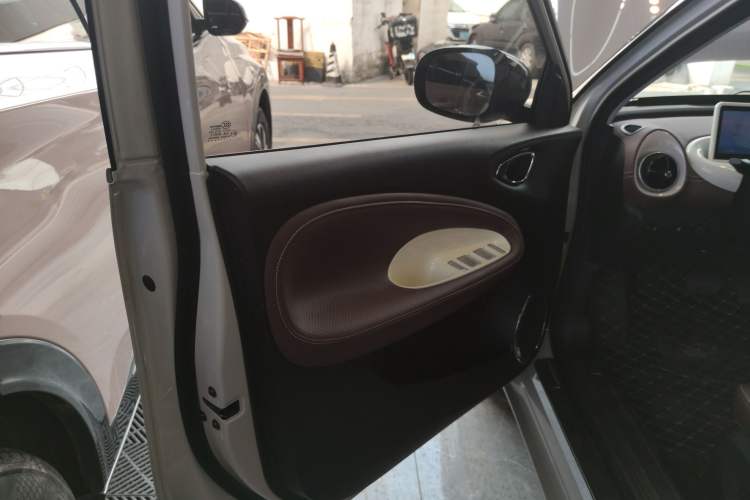 Used Wuling Bingo 2023 410 km Lingxi Deluxe Edition
