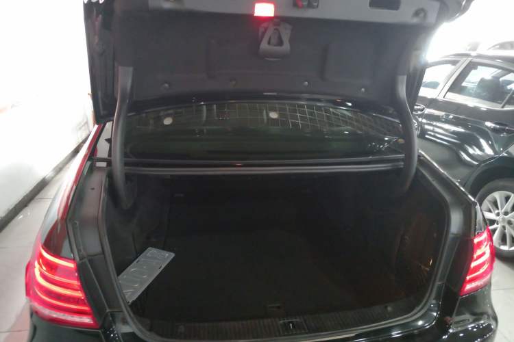 Used Mercedes-Benz E-Class 2015 Revised E 260 L Sporty and Stylish Edition
