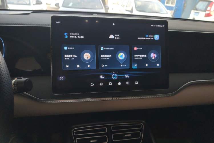 Used BYD Song Pro New Energy 2023 Champion Edition DM-i 71KM Navigation Model
