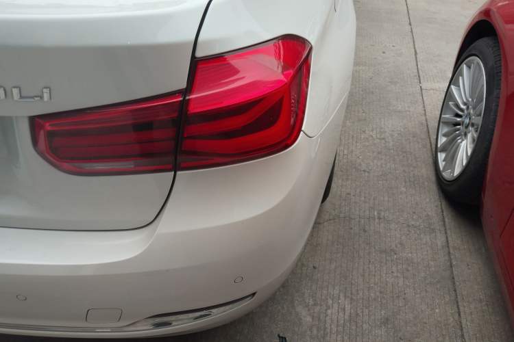 Used BMW 3 Series 2017 320Li Fashion Model
