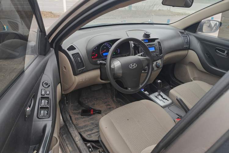 Used Hyundai Celesta 2015 1.6L Automatic Comfort Model