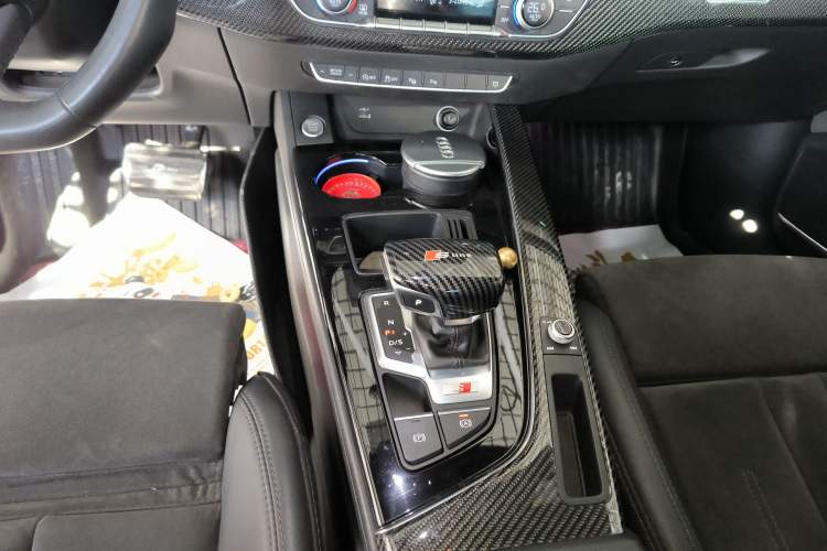 Used Audi A4L 2022 45 TFSI quattro Prestige Dynamic Edition
