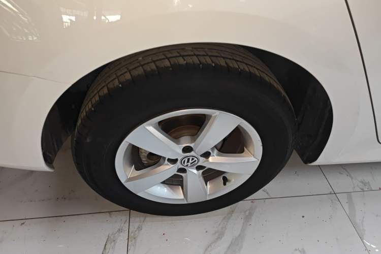 Used Volkswagen Lavida 2019 Lavida Start 1.5L Automatic Trendy Version China VI Standard
