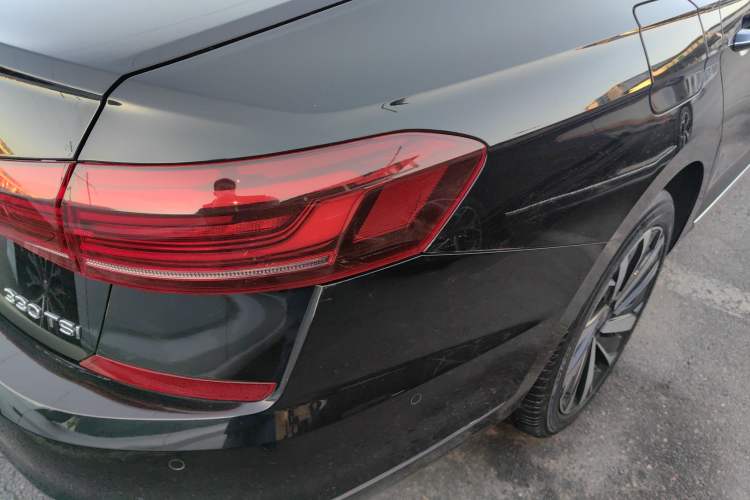 Used Volkswagen Passat 2022 330TSI Starry Luxury Edition
